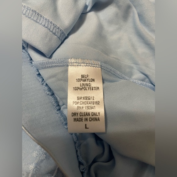 Chloah, size large, blue skirt - Picture 3 of 6